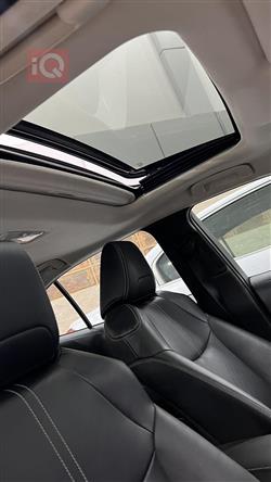 تۆیۆتا کۆرۆلا